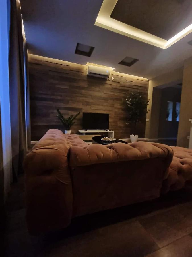 Laci Lak Premium apartment Oradea Bagian luar foto