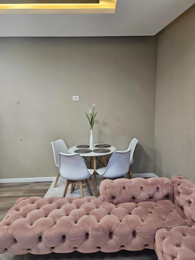 Laci Lak Premium apartment Oradea Bagian luar foto